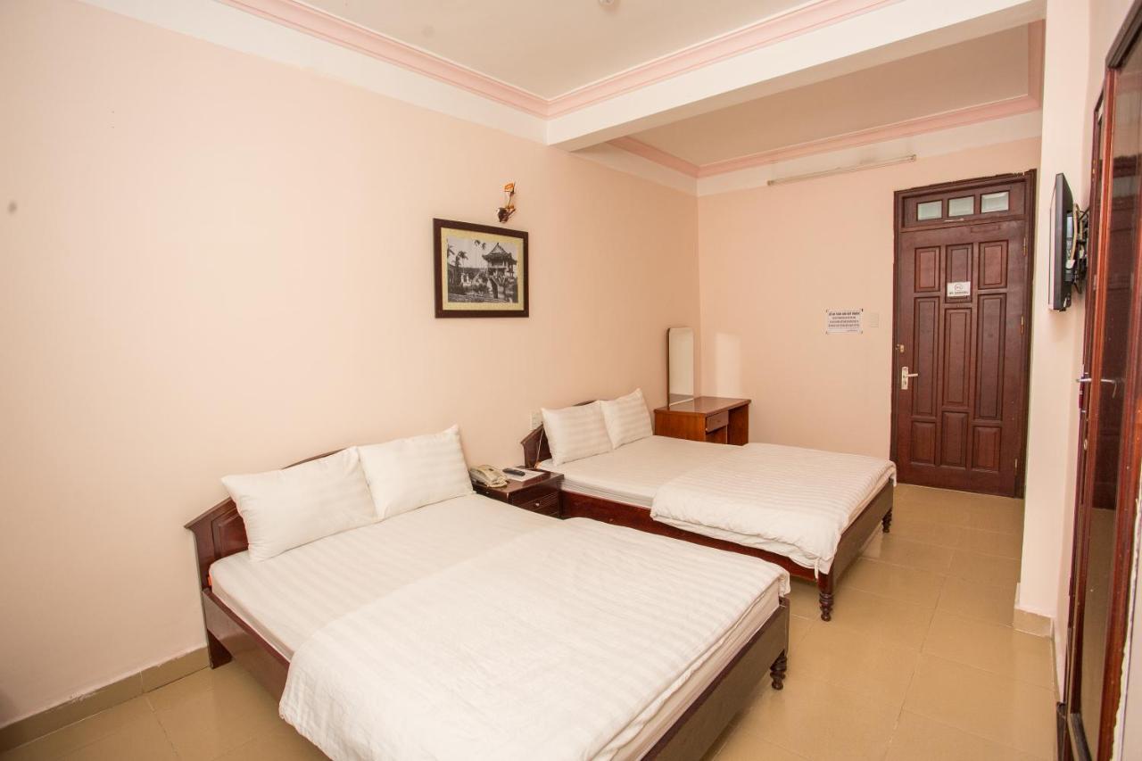 Ngoc Mai Phu Hotel Dalat Exterior photo